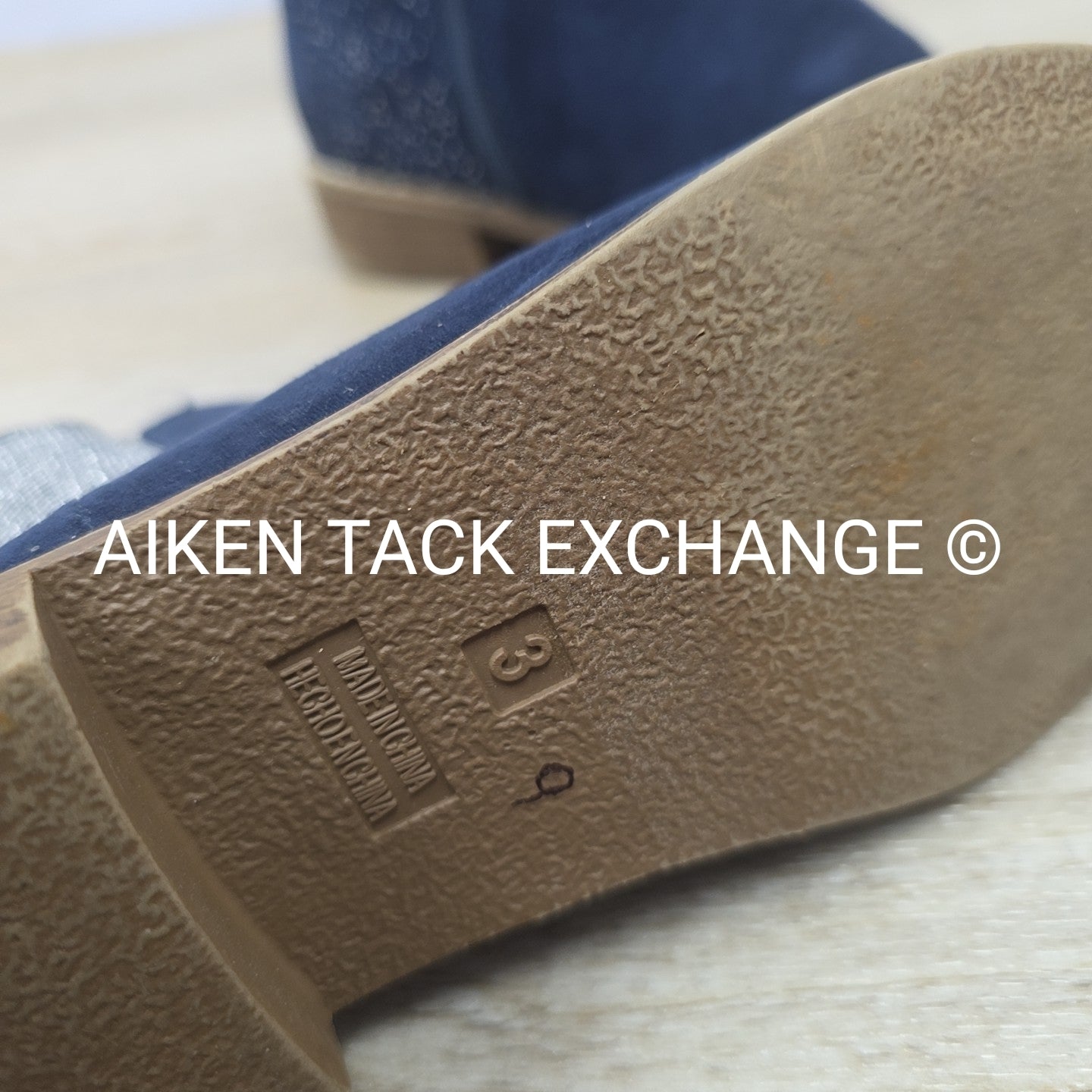 Old Navy Chelsey Boots, Kid's 3