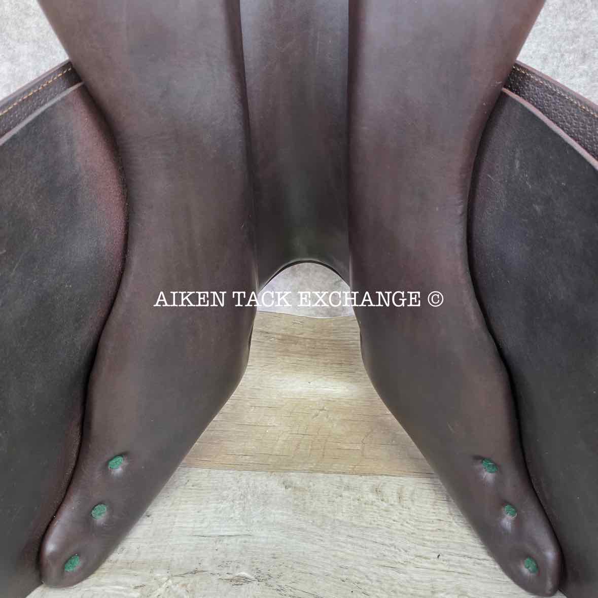 2013 Herve Godignon Jump'In Close Contact Jump Saddle, 17.5" Seat, 3CL Flap, Medium Tree, Foam Panels