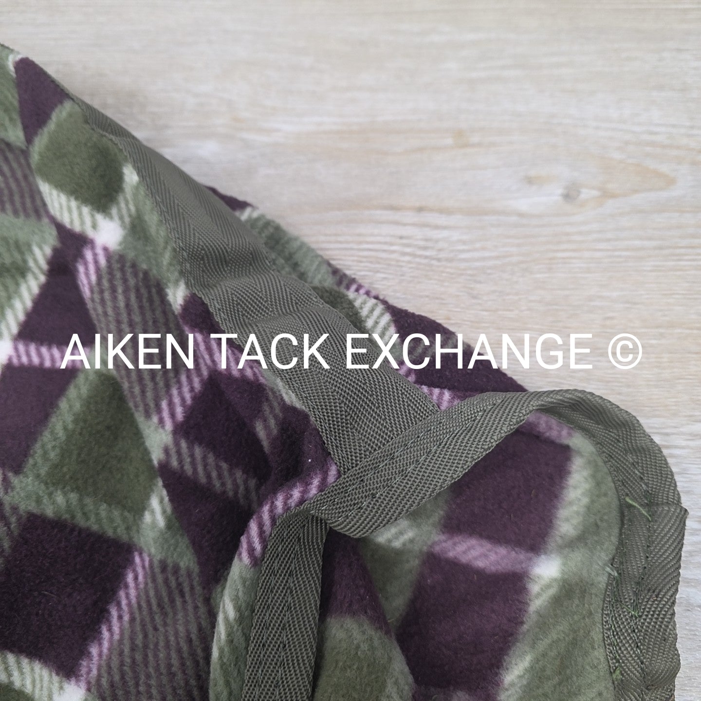 EOUS Plaid Fleece Cooler, 81"