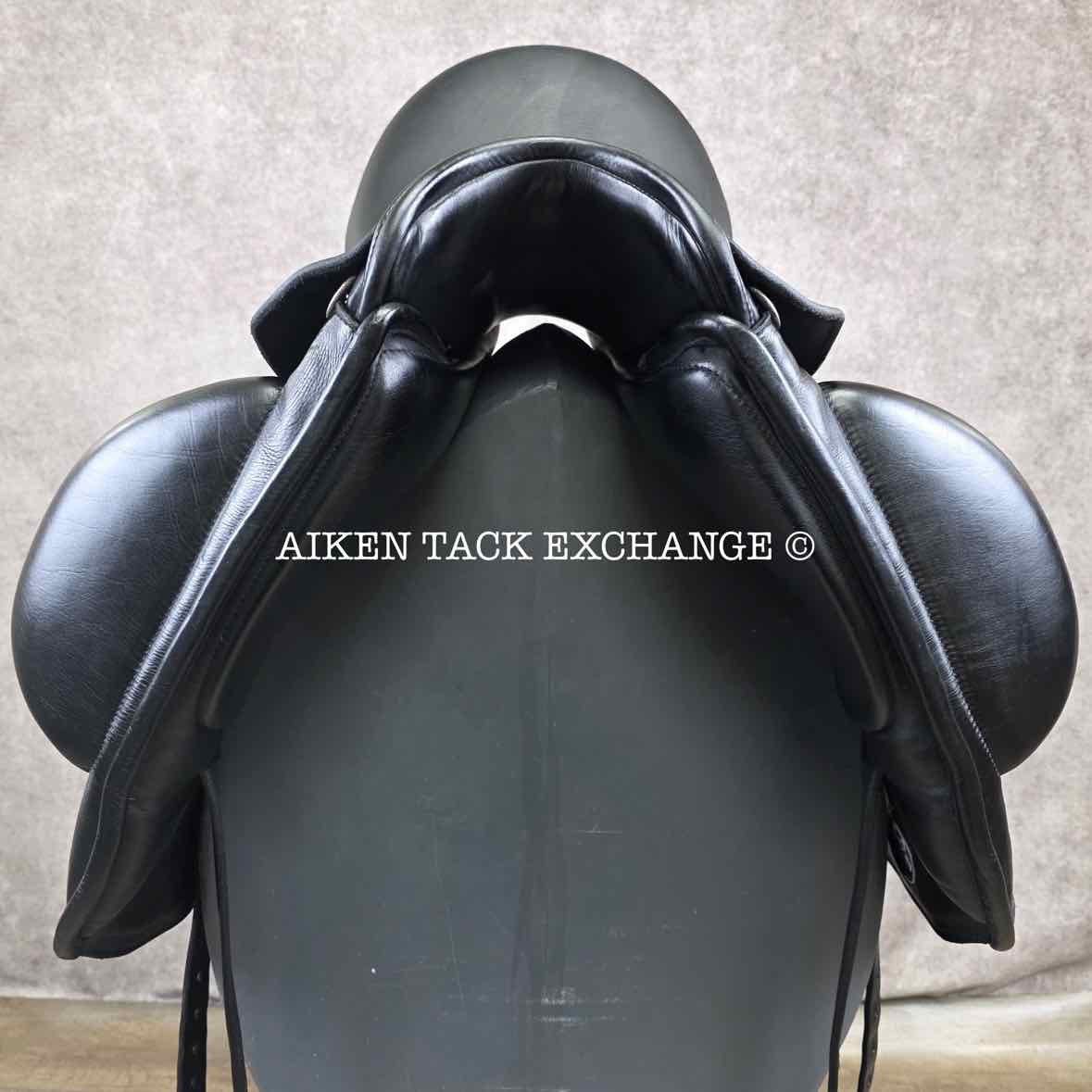 2020 Custom Saddlery Icon Star Monoflap Dressage Saddle, 18" Seat, Adjustable Tree, Wool Flocked Hybrid Panels