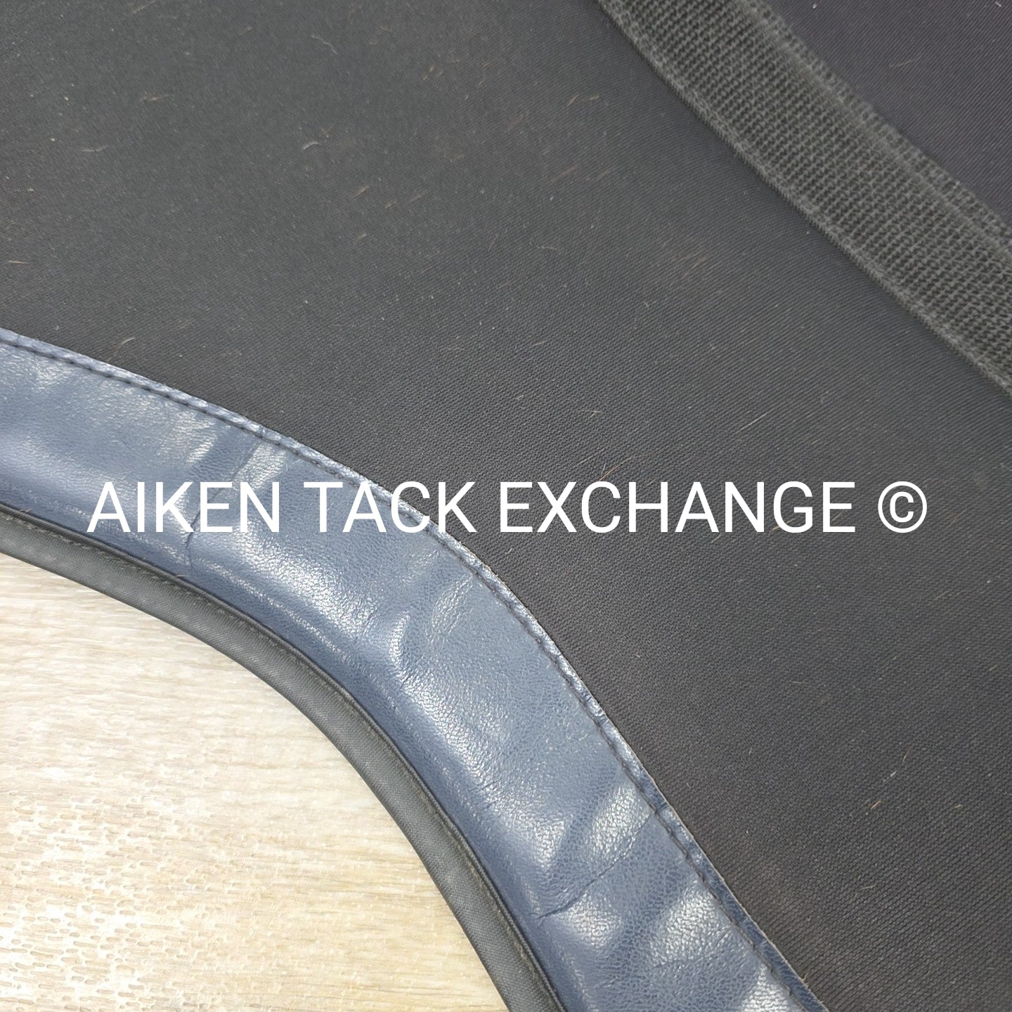 EquiFit ImpacTeq Contour Half Pad