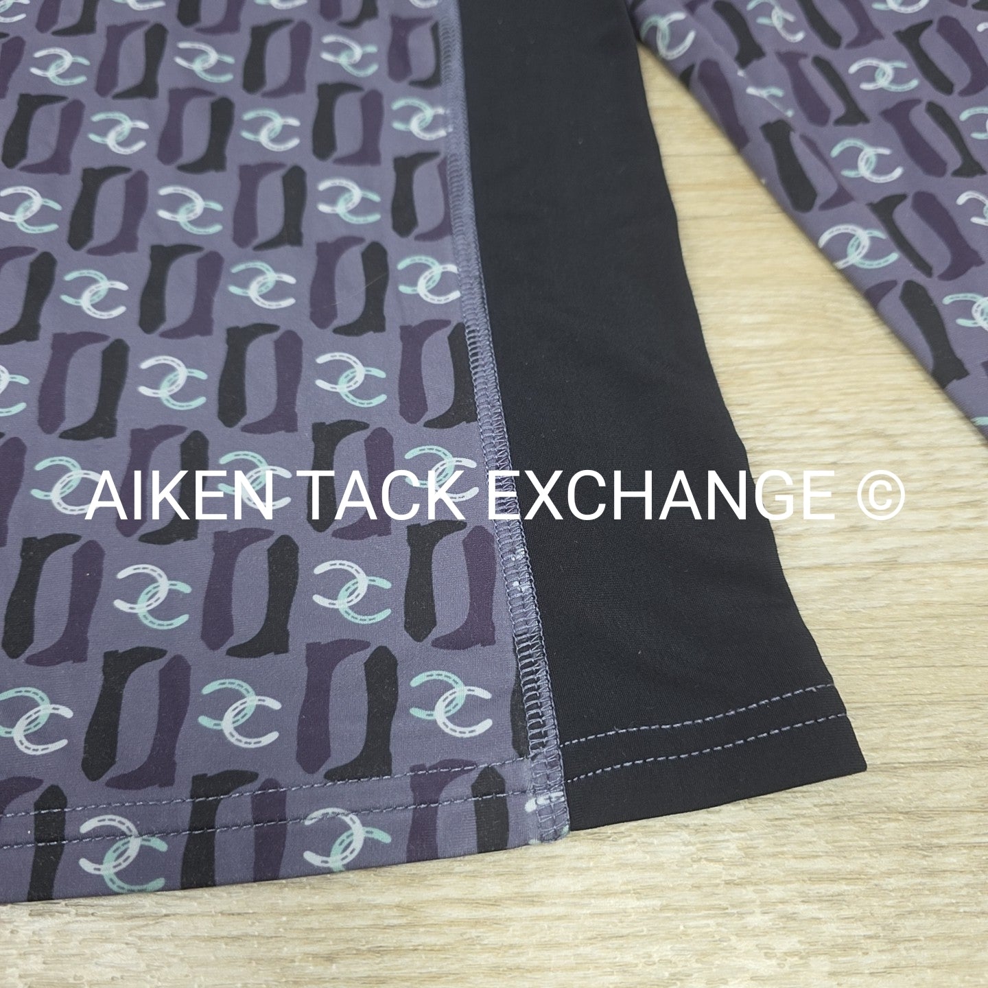 Kerrits Light Weight Long Sleeve Pull Over, Size X-Large