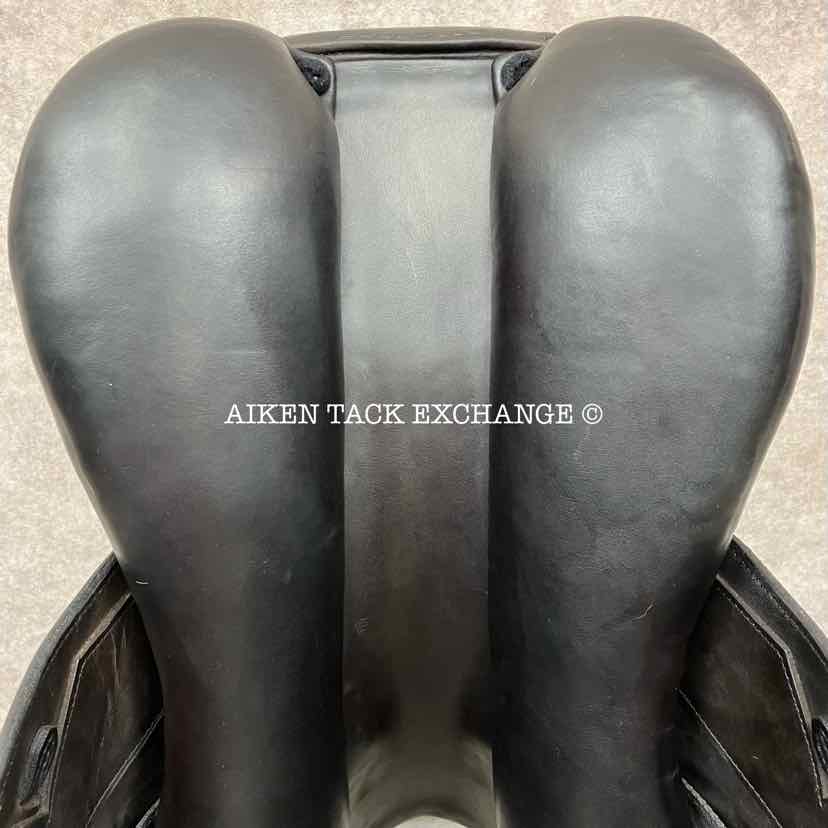 2020 Erreplus E-Contact Monoflap Jump Saddle, 18" Seat, Adjustable Tree, Wool Flocked Panels