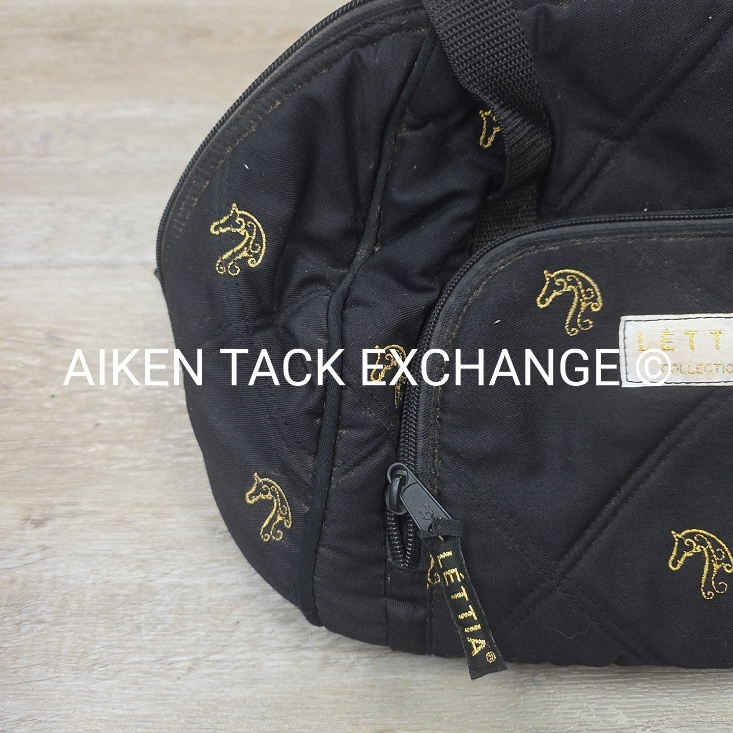 Lettia Fleece Lined Helmet Bag