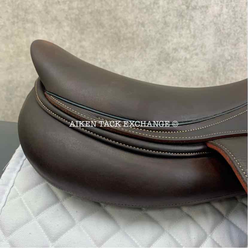 2017 Devoucoux Chiberta O Monoflap Jump Saddle, 17.5" Seat, 3AA Flap, Medium Wide Tree, D3D Panels, Full Buffalo Leather