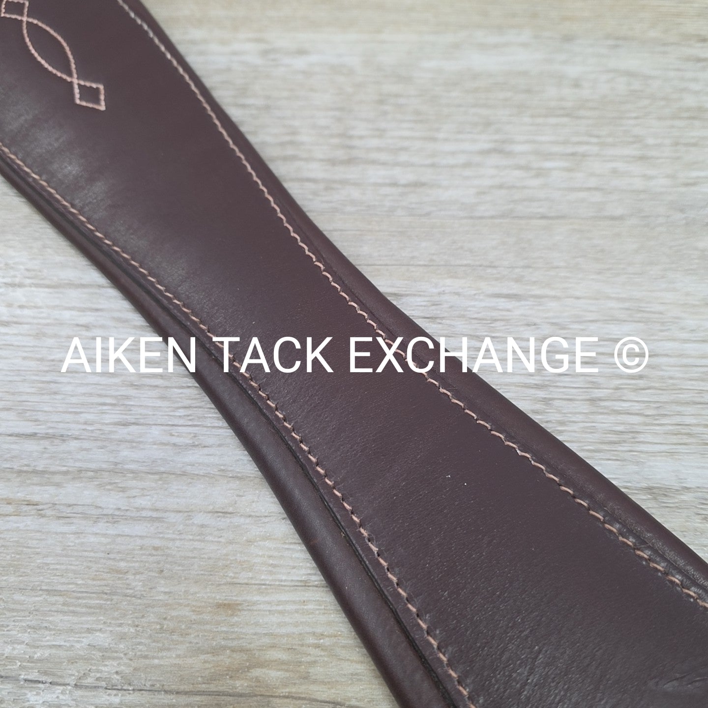 Beval Girth with Single End Elastic, Brown, 52"