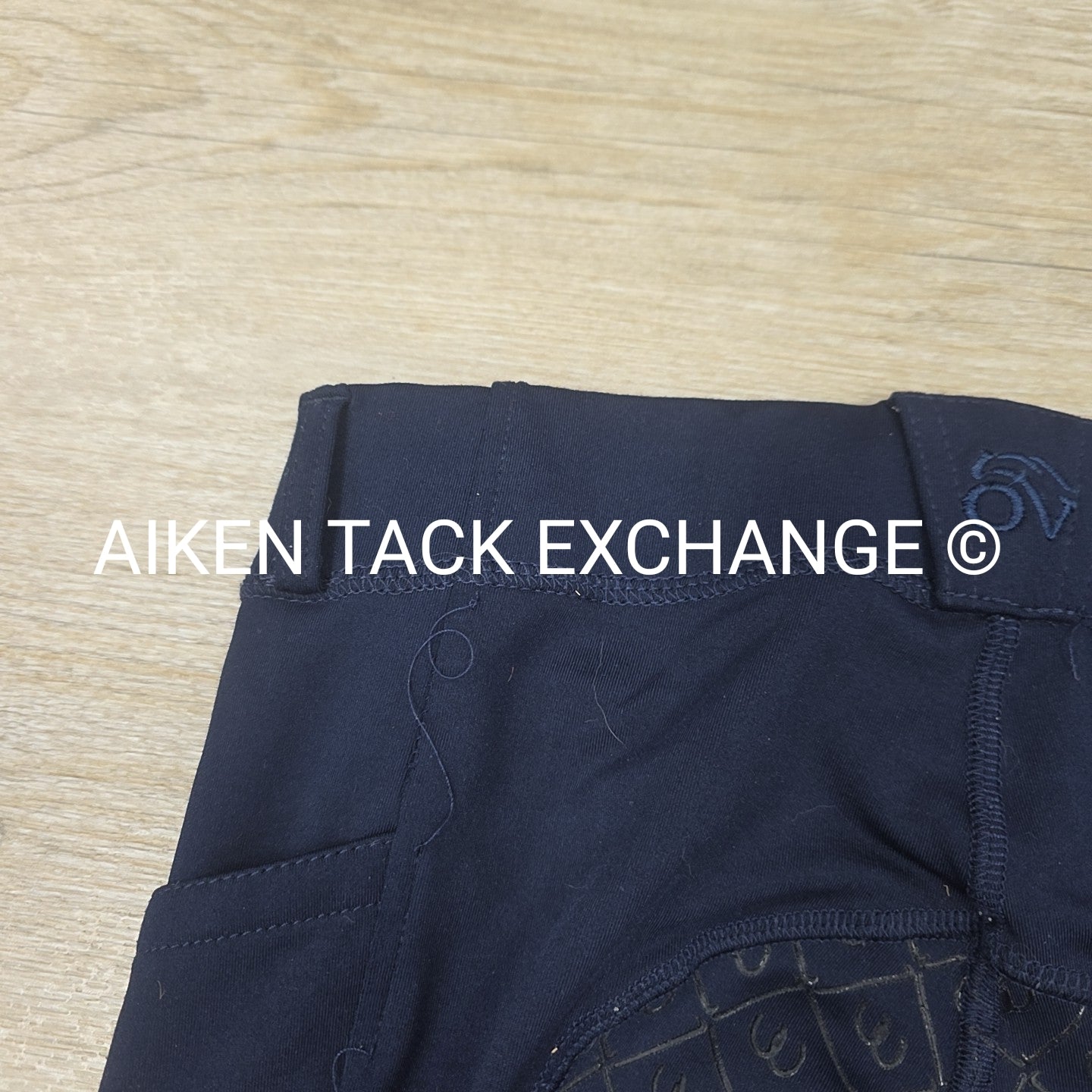 Ovation Aerowick Silicone Grip Full Seat Tights, Size Medium