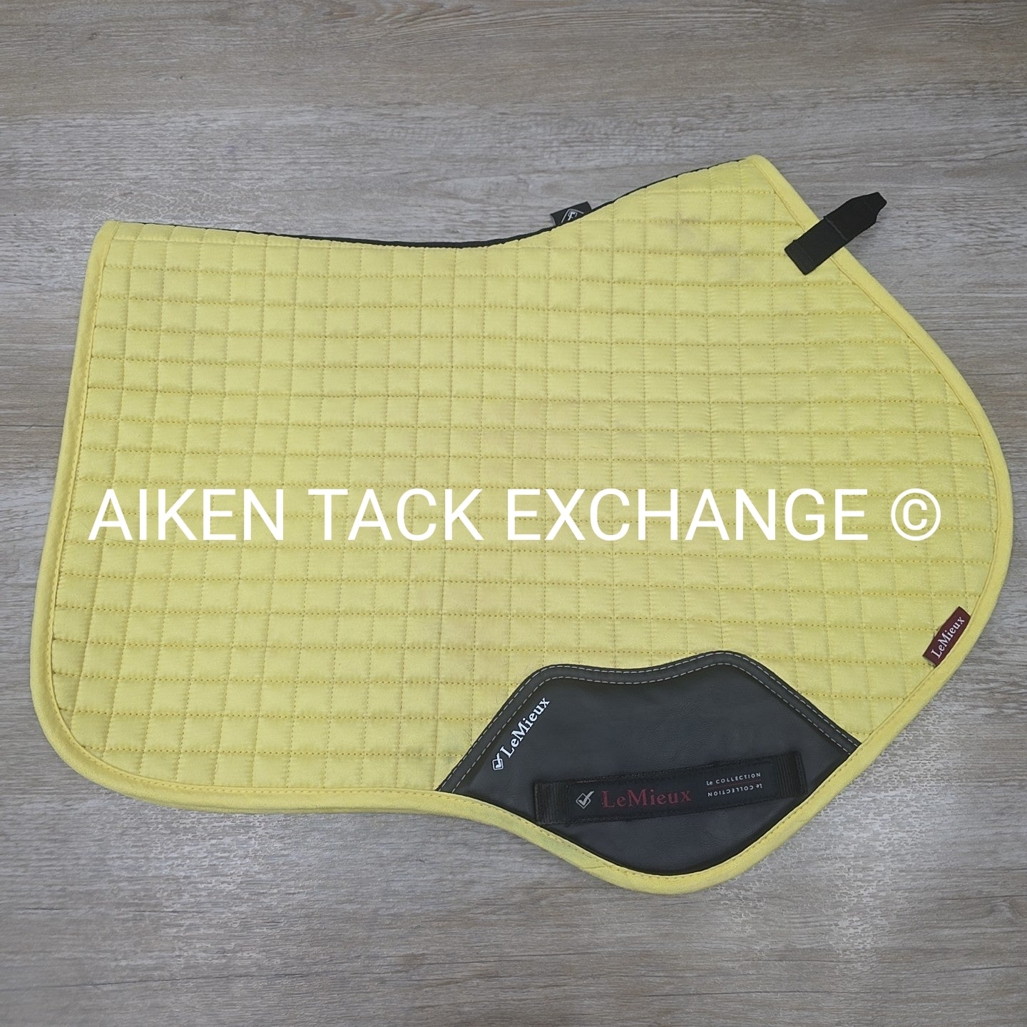 LeMieux Close Contact Square Saddle Pad, Large