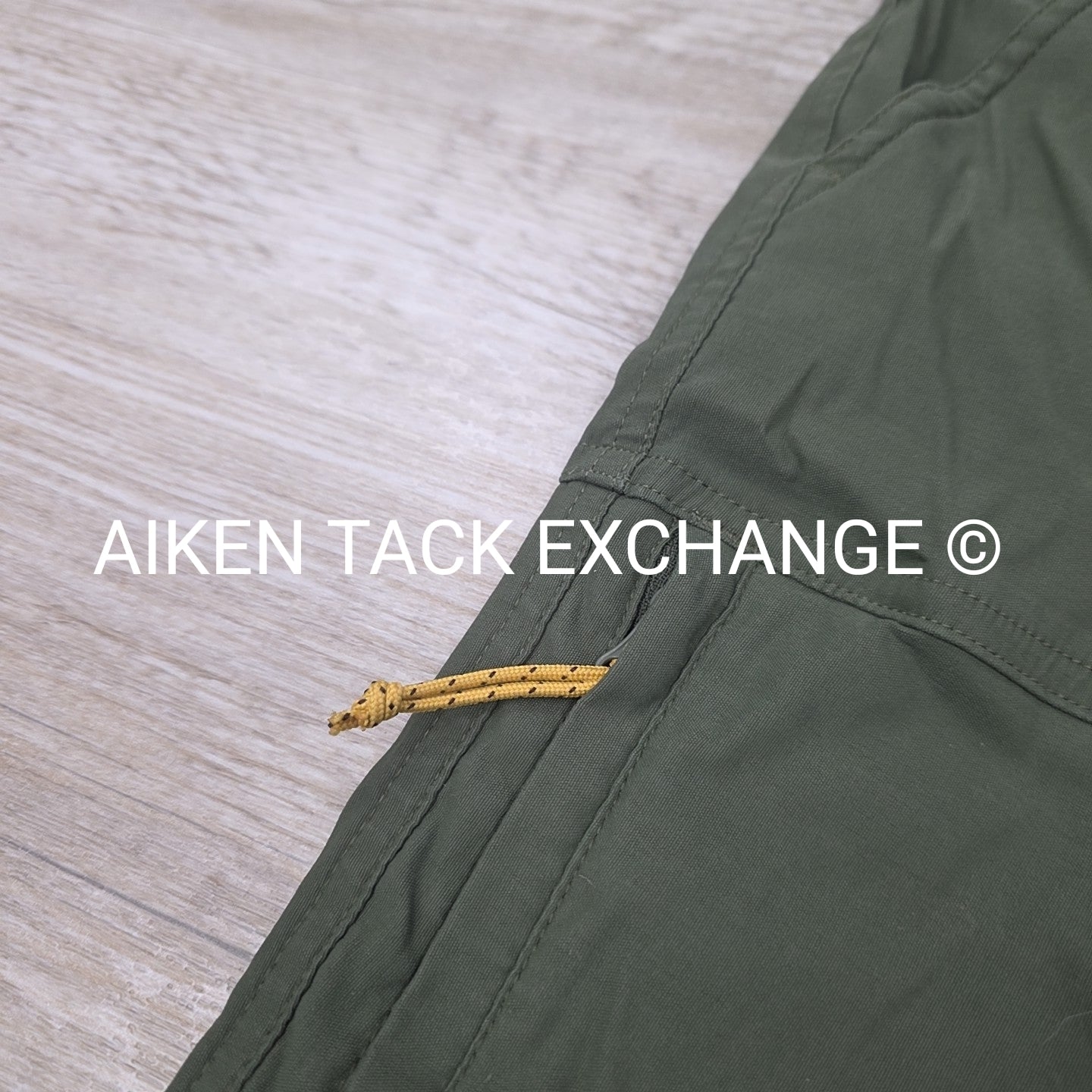 Columbia Men's Hiking Shorts, Size 30