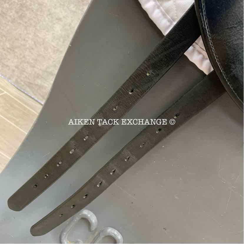 **SOLD** 2020 Tota Freedom PRO 2 Monoflap Dressage Saddle, 19" Seat, Adjustable Tree, Wool Flocked Panels