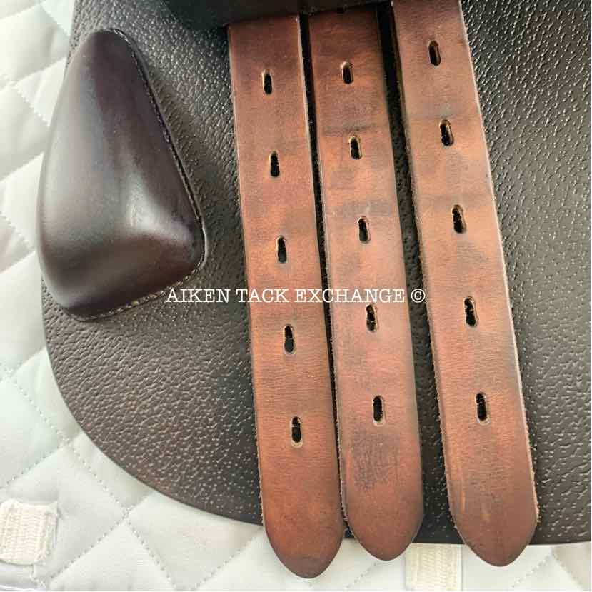 2018 Amerigo Vega Jump Saddle, 18" Seat, Medium Wide Tree, Wool Flocked Panels