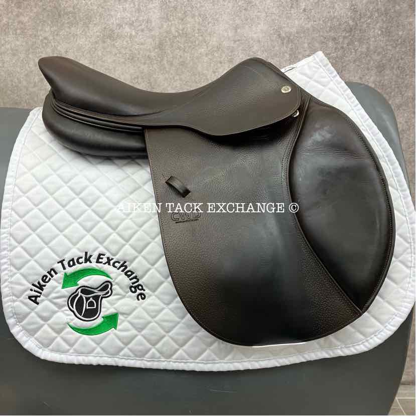 2018 CWD SE03 Close Contact Jump Saddle, 17.5" Seat, 3L Flap, Medium Wide Tree, Foam Panels