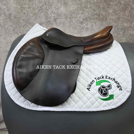 2010 CWD SE01 Close Contact Jump Saddle, 17" Seat, 3L Flap, Medium Wide Tree, Foam Panels