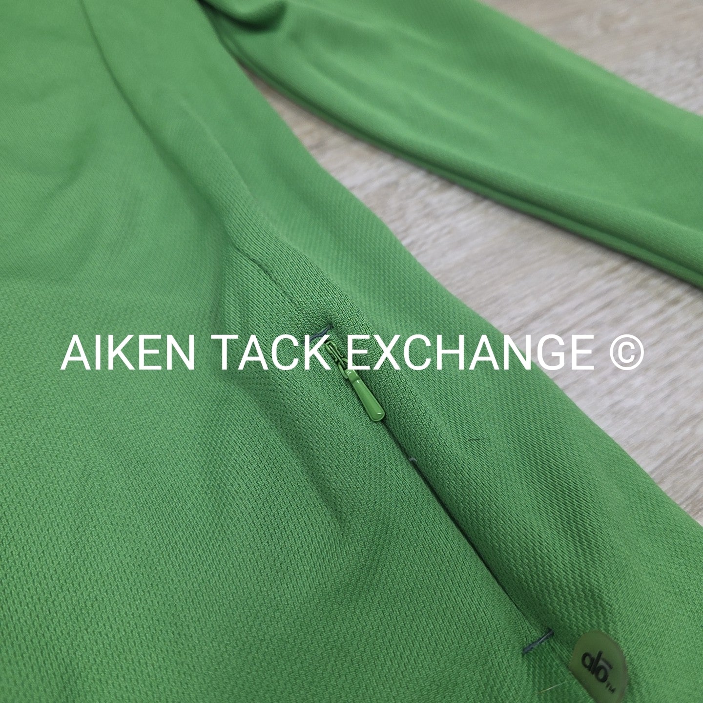 Chukkerhead Long Sleeve Quarter Zip Shirt, Women's S/M