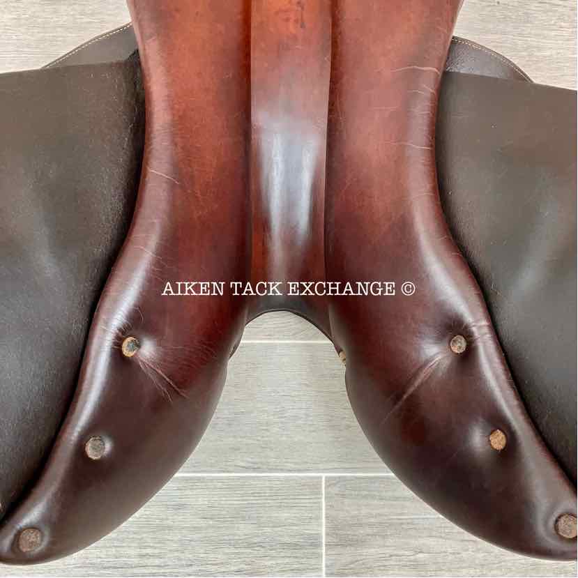 Bruno De Heusch - BDH Close Contact Jump Saddle, 17" Seat, Medium Tree, Foam Panels