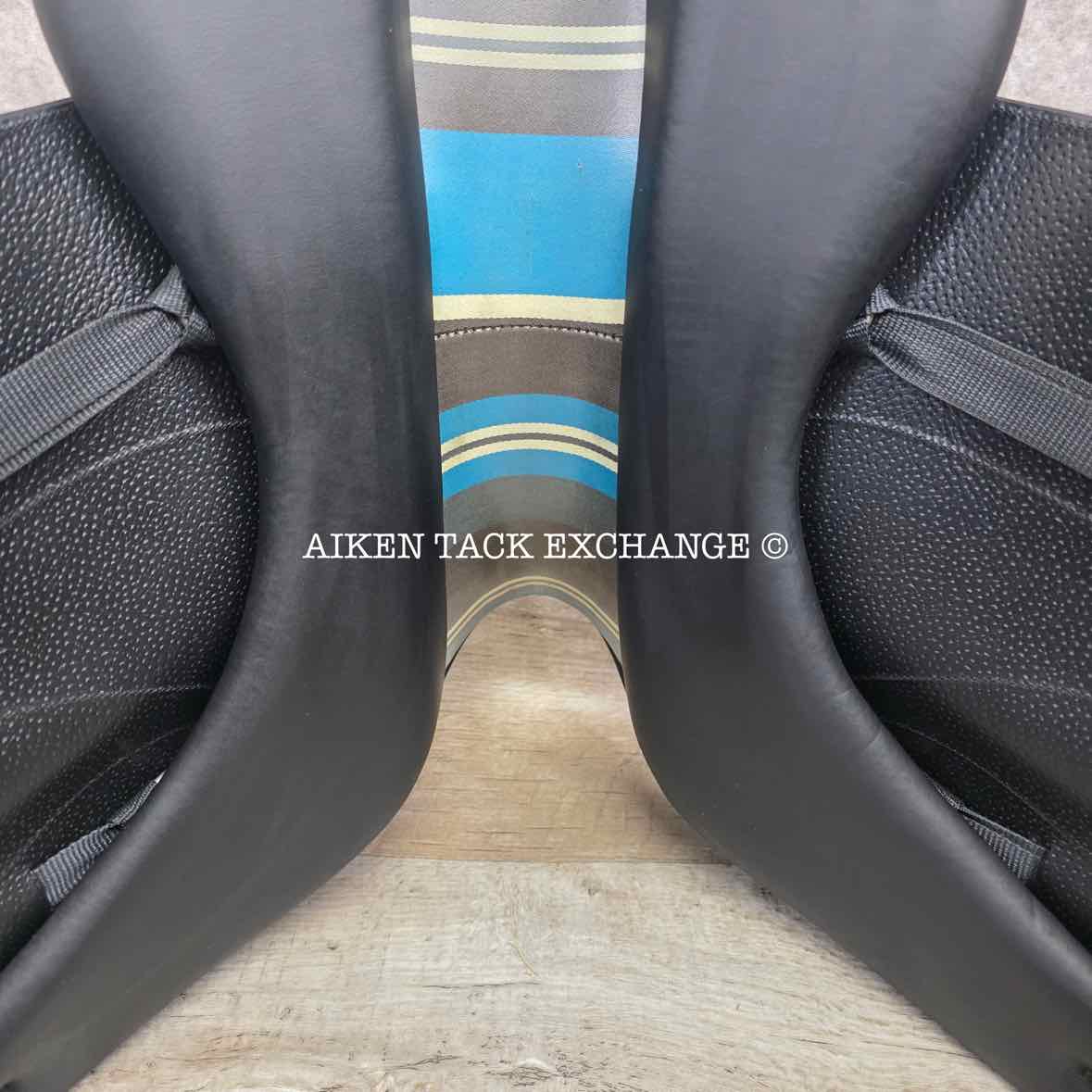 2018 Voltaire Adelaide Monoflap Dressage Saddle, 17" Seat, 1A Flap - Short, Medium Wide Tree, PRO Panels, Full Buffalo Leather