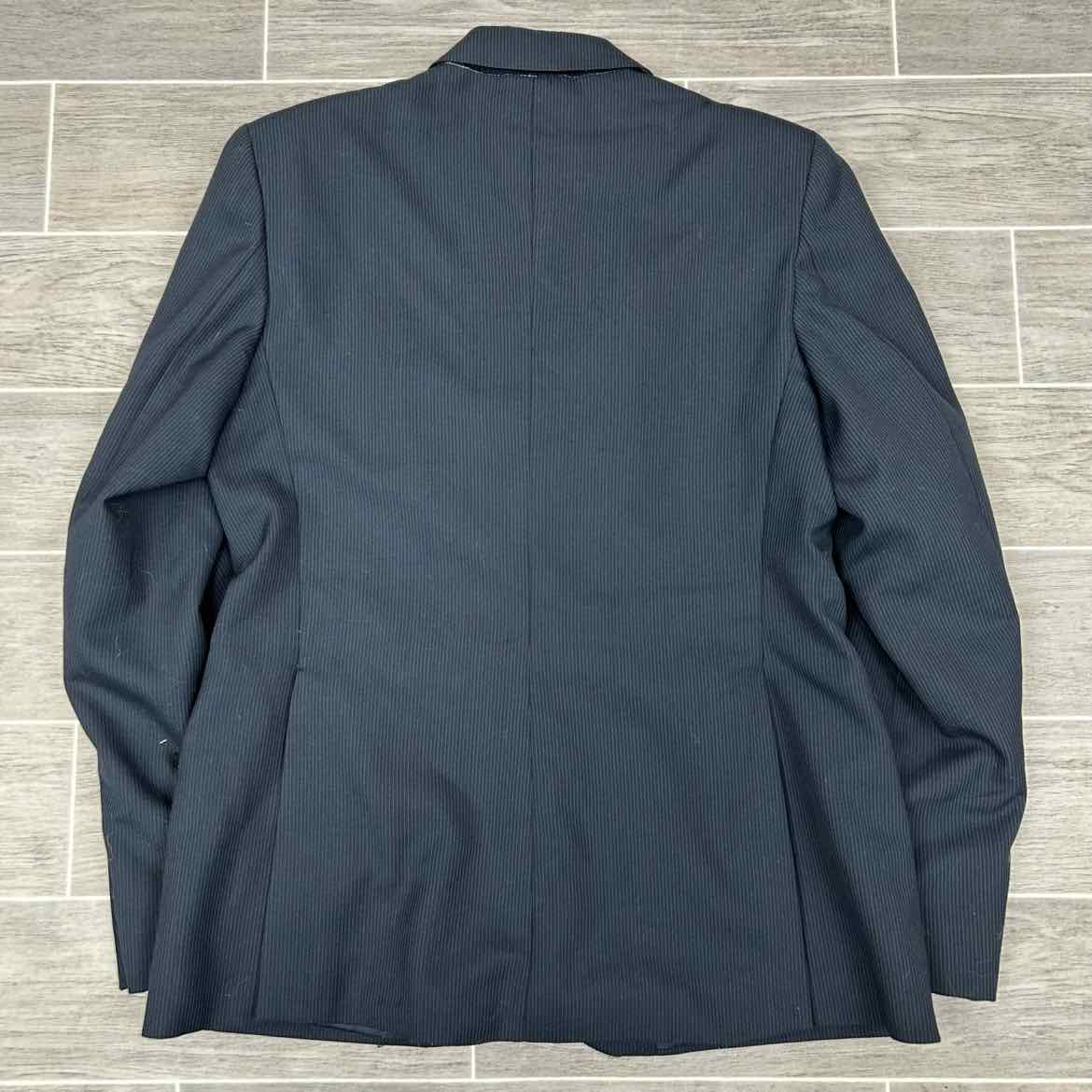 Tri-Umph Show Coat, Size 18 L