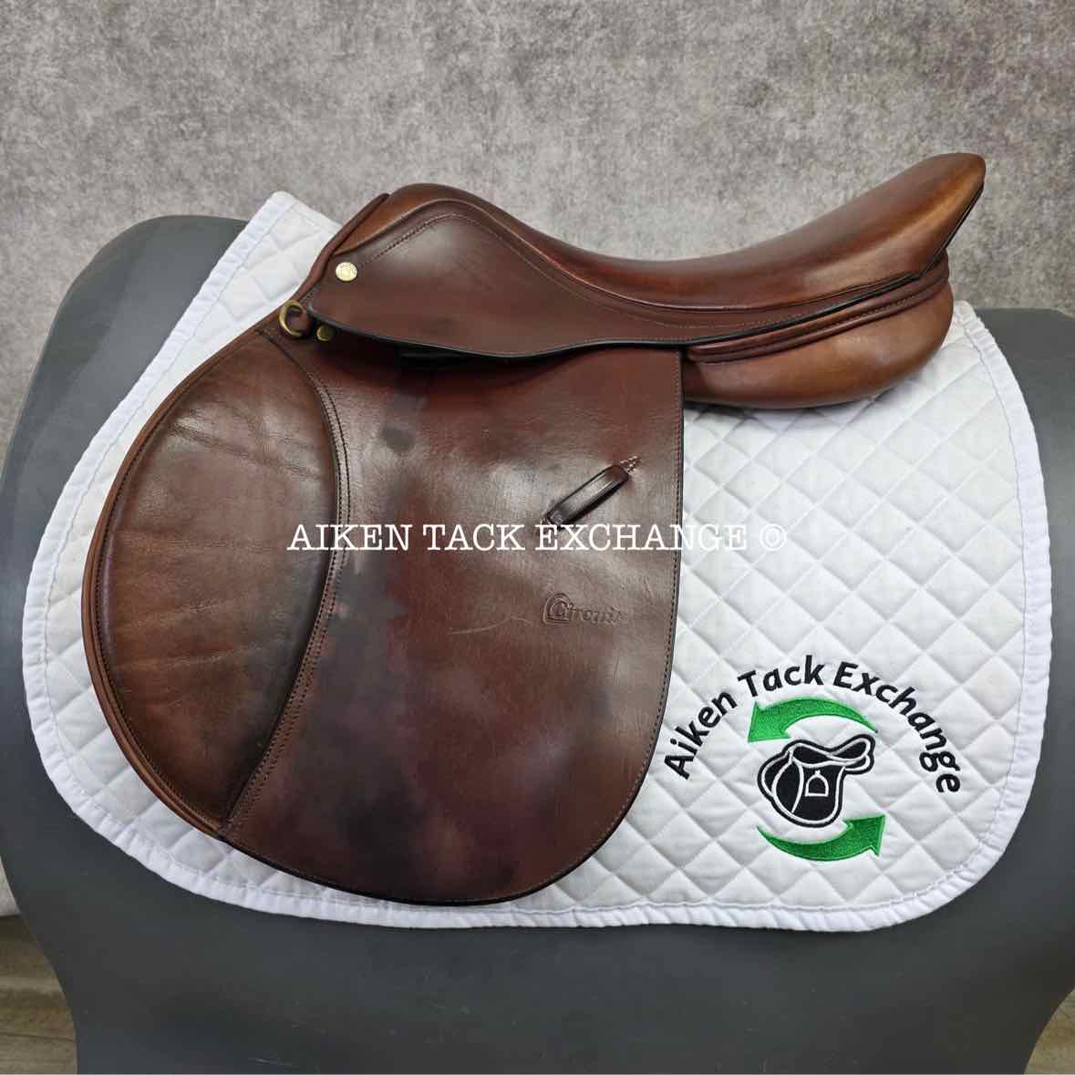 2007 Circuit by Dover Saddlery Close Contact Jump Saddle, 18" Seat, Medium Wide Tree, Foam Panels