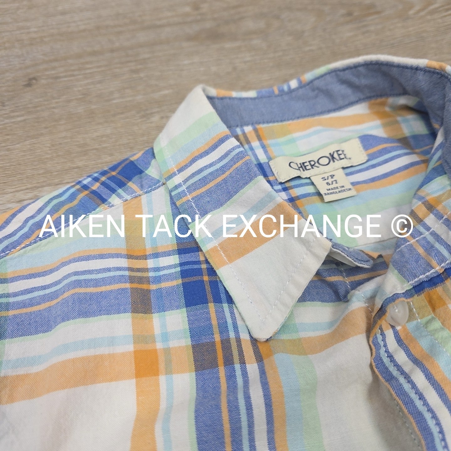 Short Sleeve Button Down Shirt, Size Small