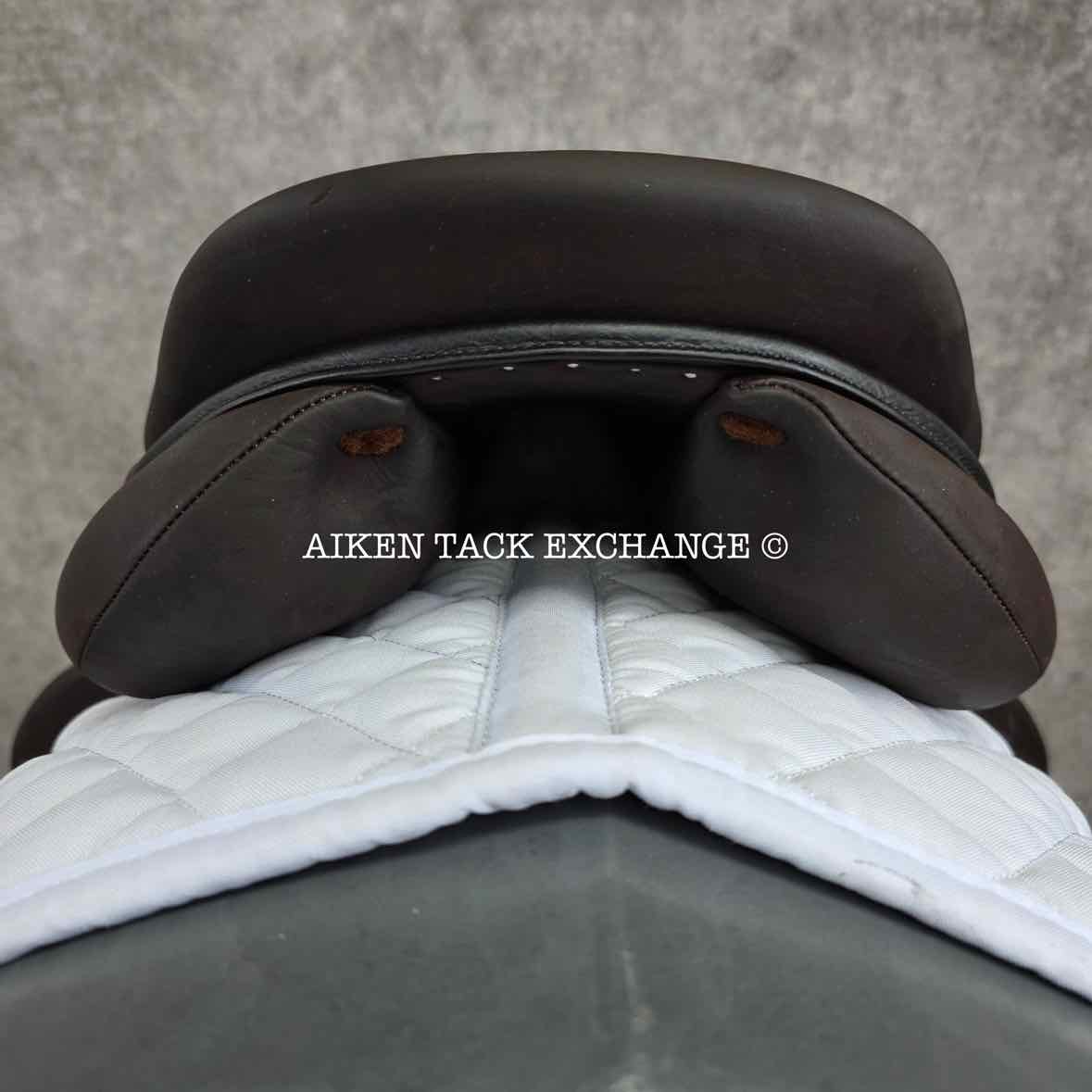 2023 Devoucoux Chiberta K Monoflap Jump Saddle, 16.5" Seat, 0KA Flap, Medium Tree, D3D Panels, Full Buffalo Leather