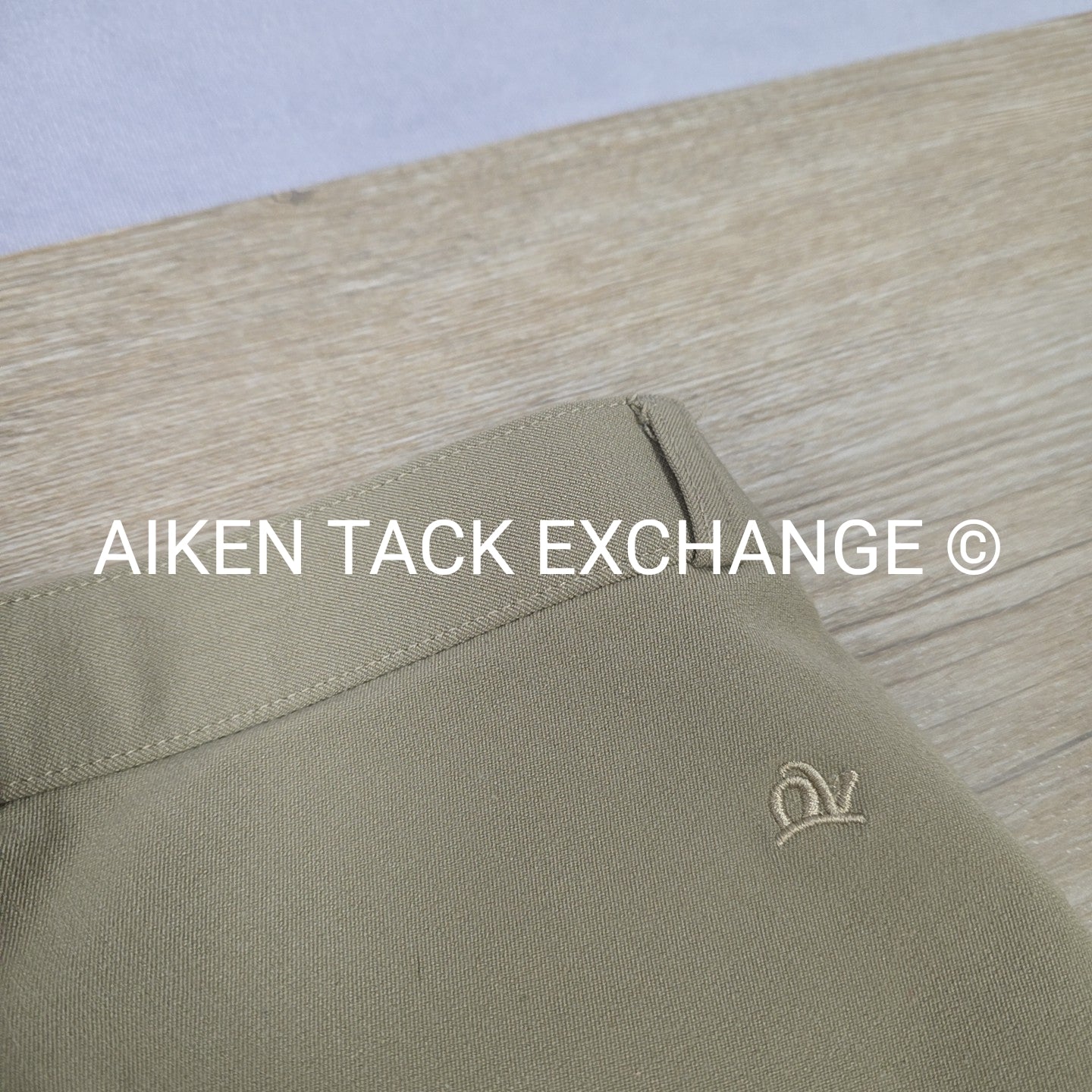 Ovation Knee Patch Side Zip Breeches, Size 30 L