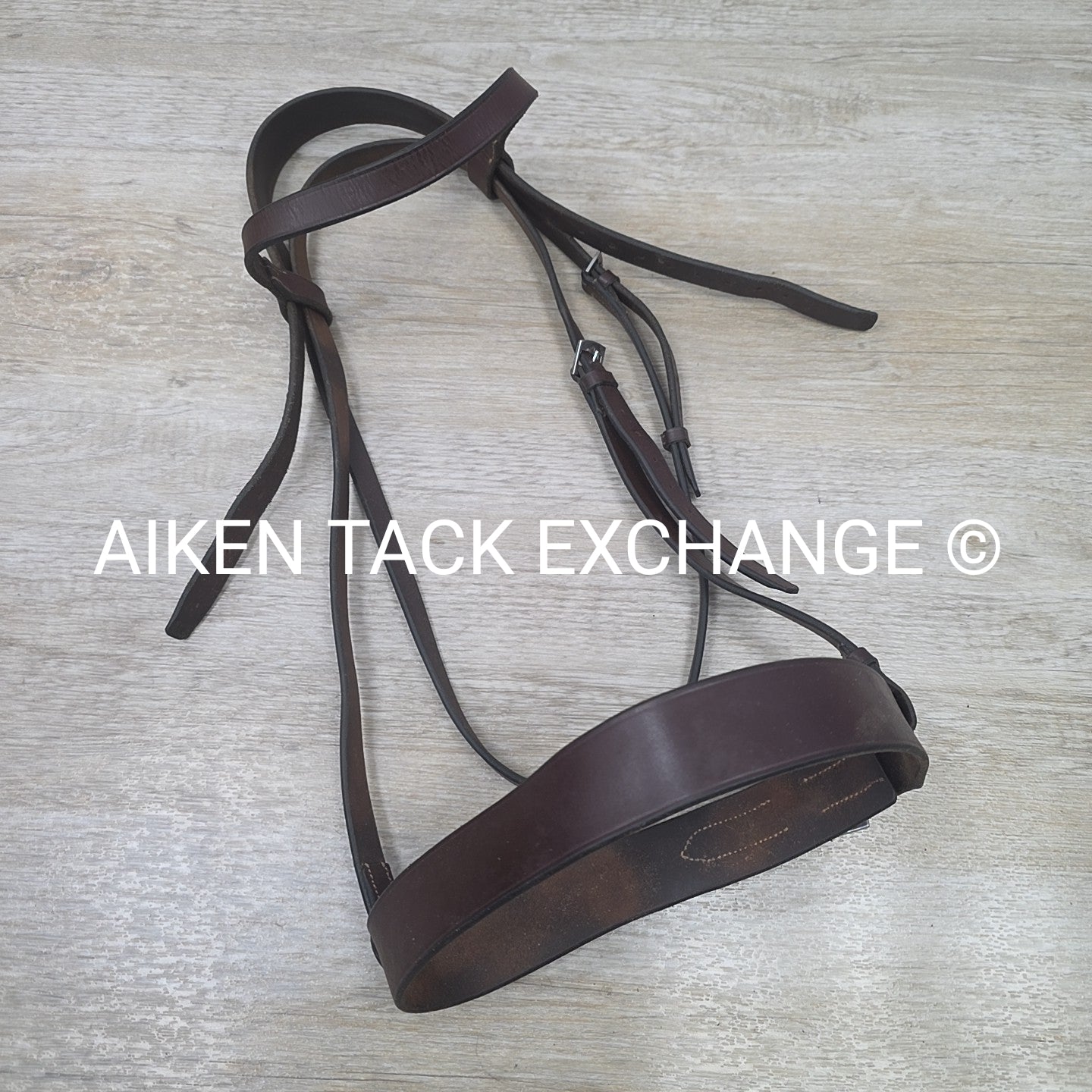 Horse Country Flat Hunt Bridle, Missing Cheek Pieces, No Reins, Brown, Size Full