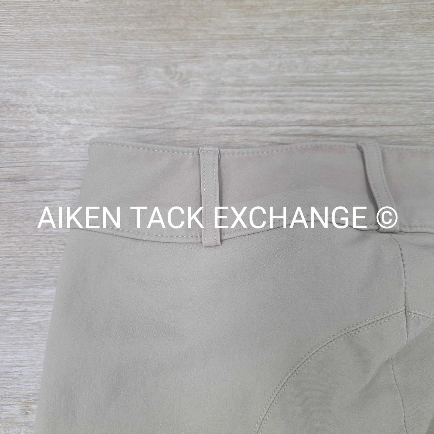Tailored Sportsman Trophy Hunter Knee Patch Breeches, Size 14 R