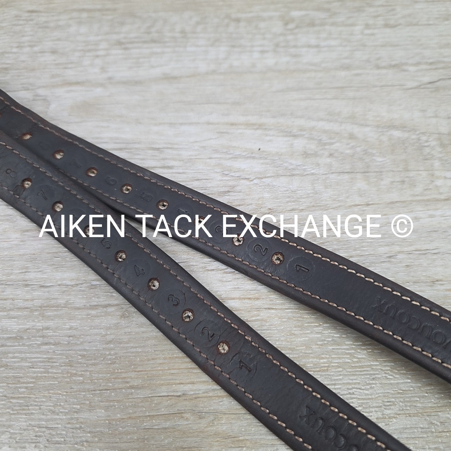 Devoucoux Classic Stirrup Leathers, Brown, 54"