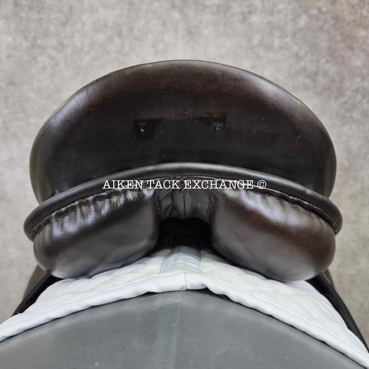 Legend Dressage Saddle, 17" Seat, M/MW Tree, Wool Flocked Panels