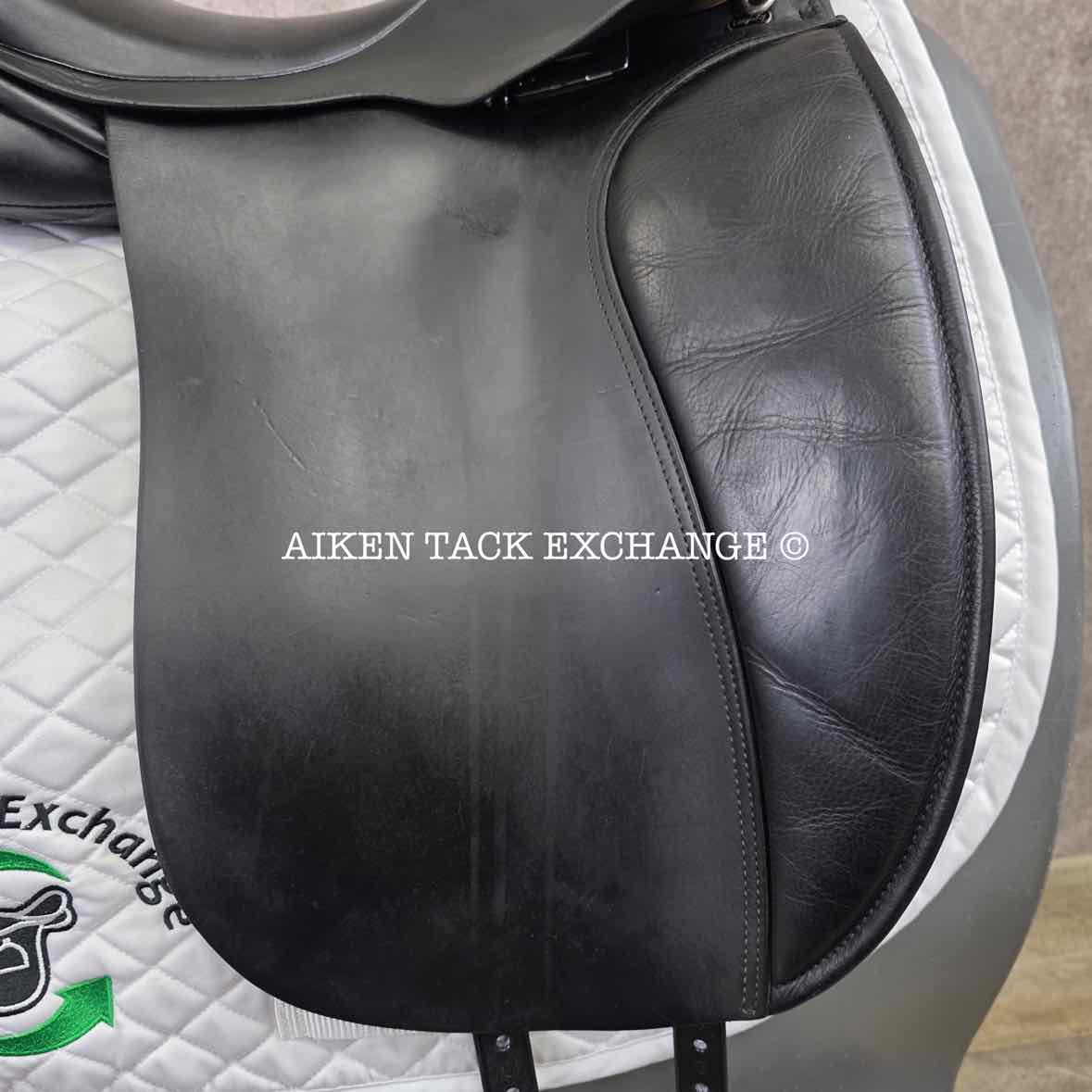 Fryso Legacy Dressage Saddle, 17.5" Seat, Wide Tree, Wool Flocked Panels
