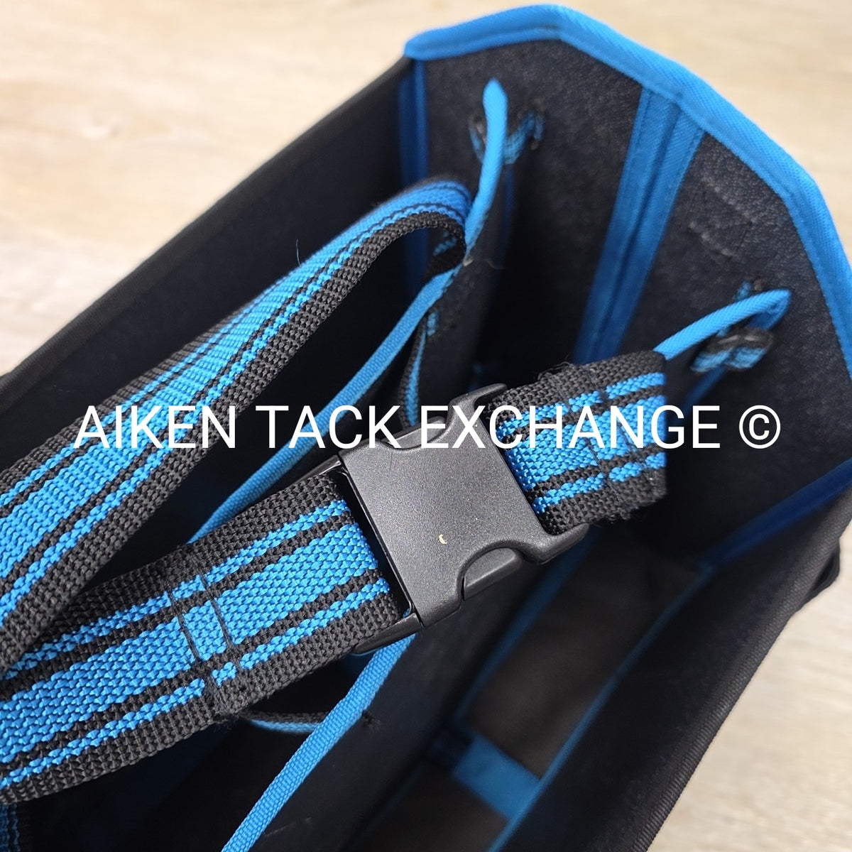 Noble Equestrian Large Grooming Tote
