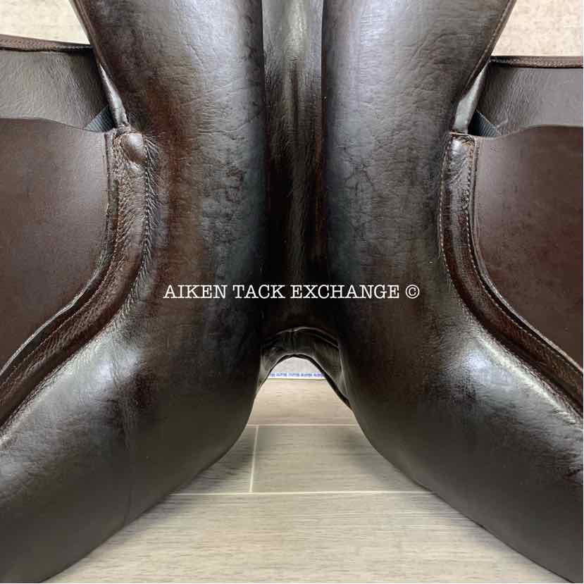 2011 Hulsebos DR CC Dressage Saddle, 17.5" Seat, Medium Wide Tree, Wool Flocked Panels