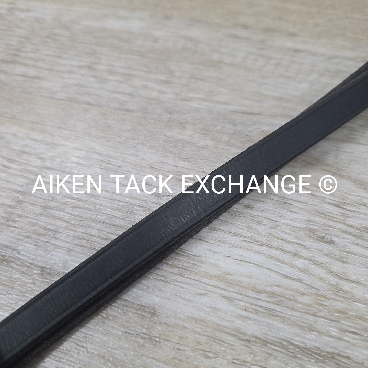 Flat Curb Rein, Black