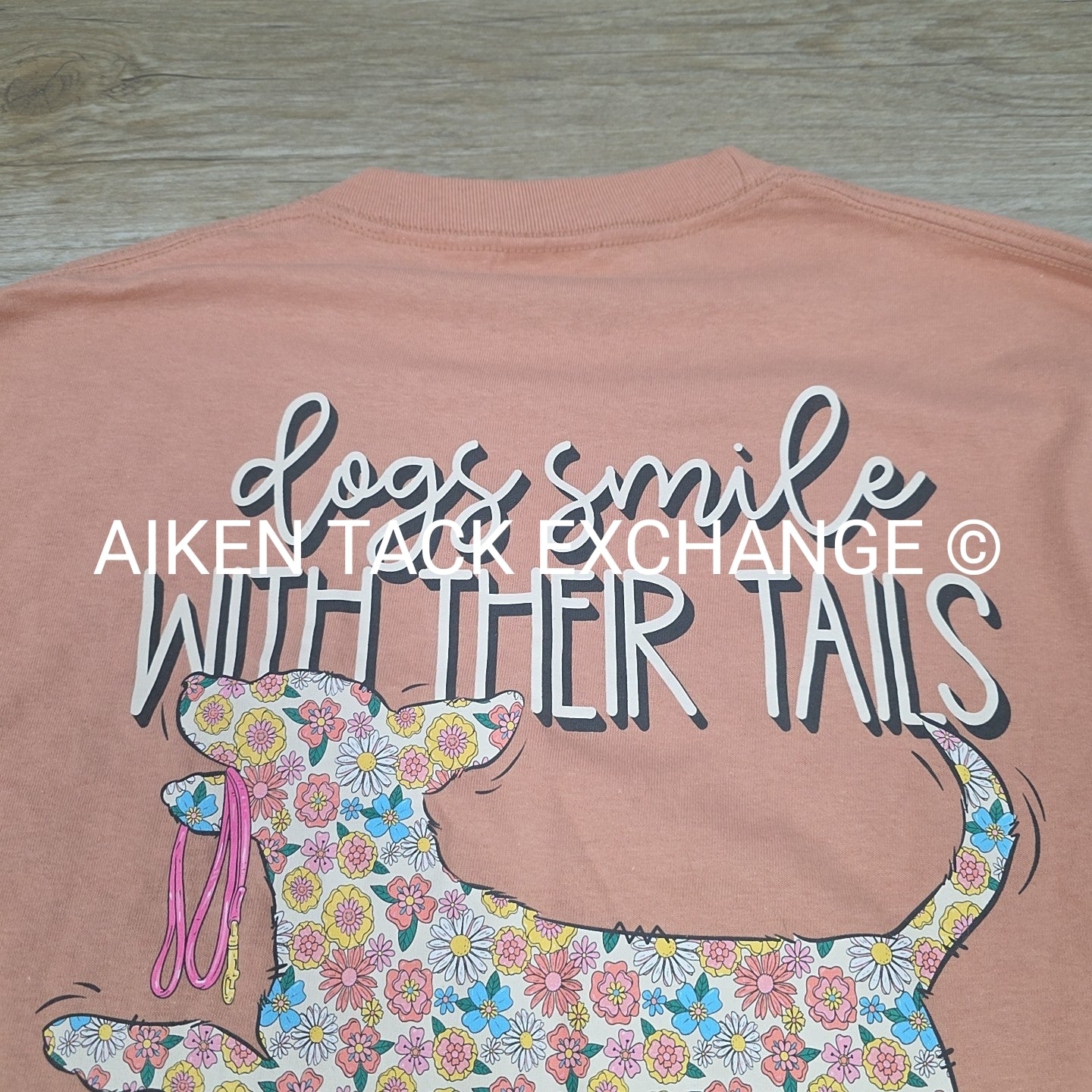 Simply Southern Dogs Smile With Their Tails Long Sleeve Shirt, Women's Size XL