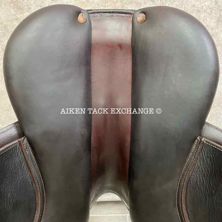 2016 CWD SE29 2GS Close Contact Jump Saddle, 17.5" Seat - S2, 4C Flap, Dynamik Flex Tree - MW, Foam Panels, Full Buffalo Leather