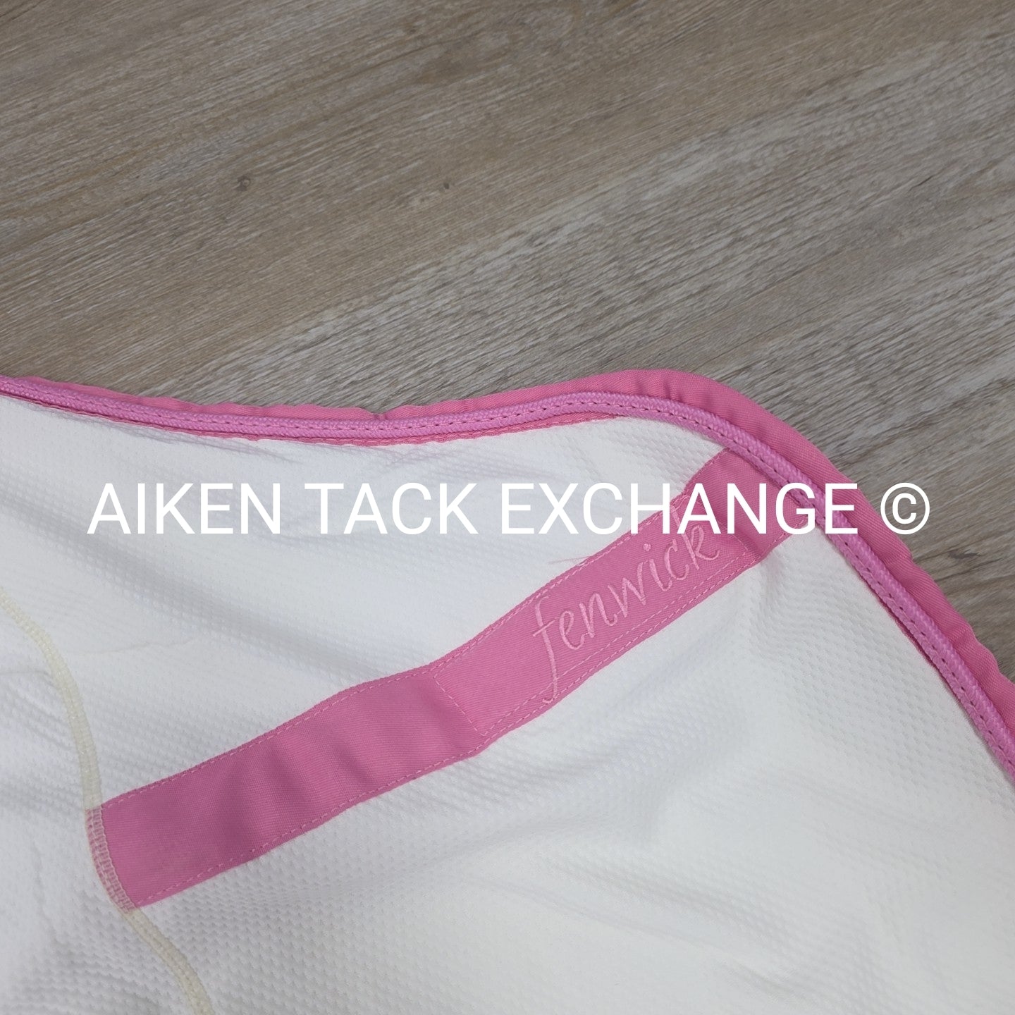 Fenwick Equestrian Pop Star Dress Sheet Sporty Cooler, 68"