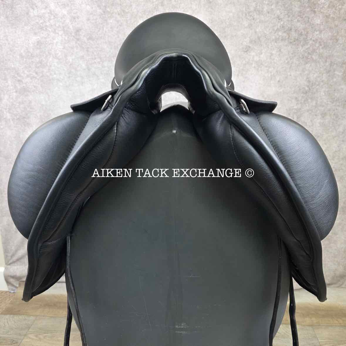 2022 Custom Saddlery Icon Coda Monoflap Dressage Saddle, 17" Seat, Adjustable Tree, Wool Flocked Panels