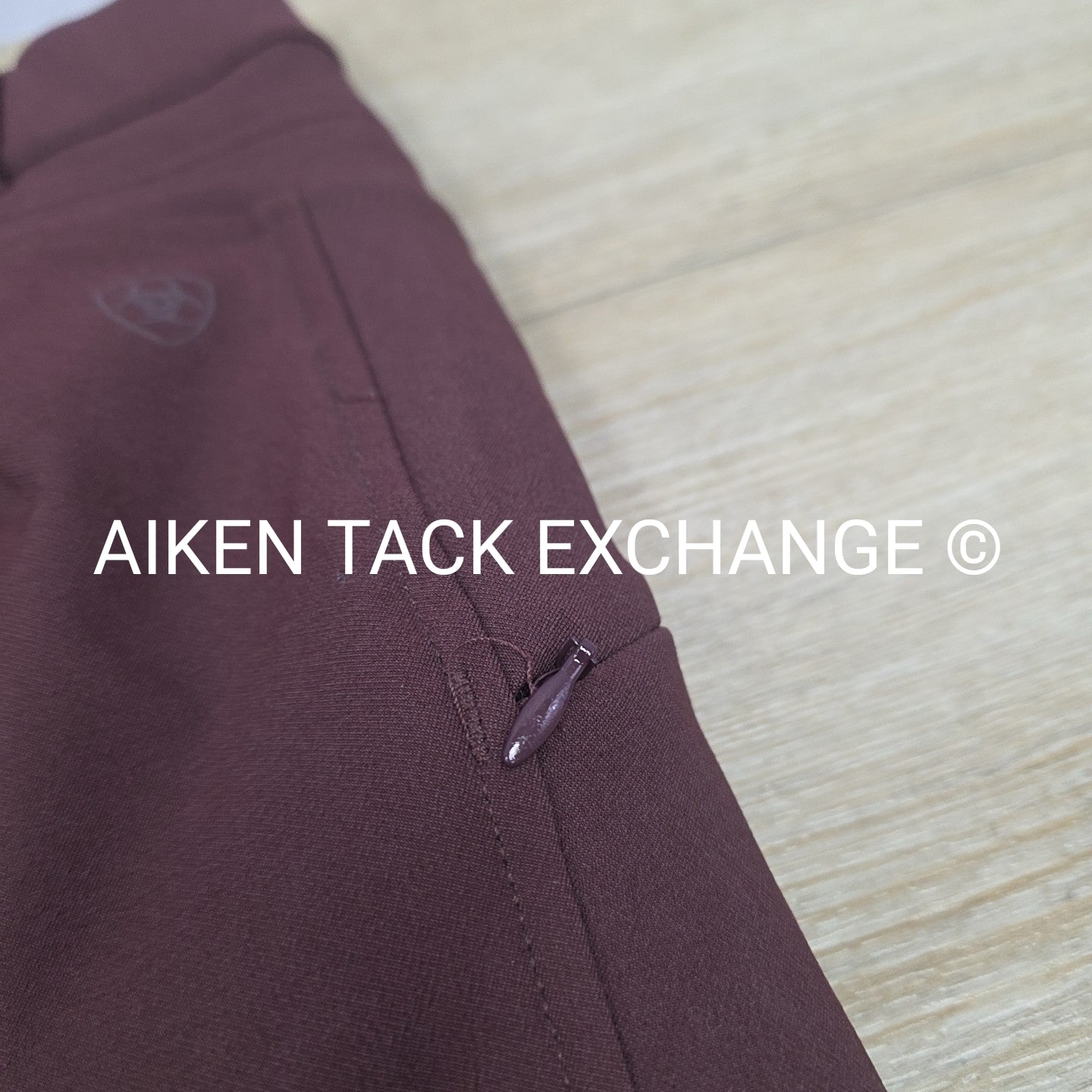 Ariat Prelude 4 Way Stretch Silicone Grip Knee Patch Breeches, Women's 34L