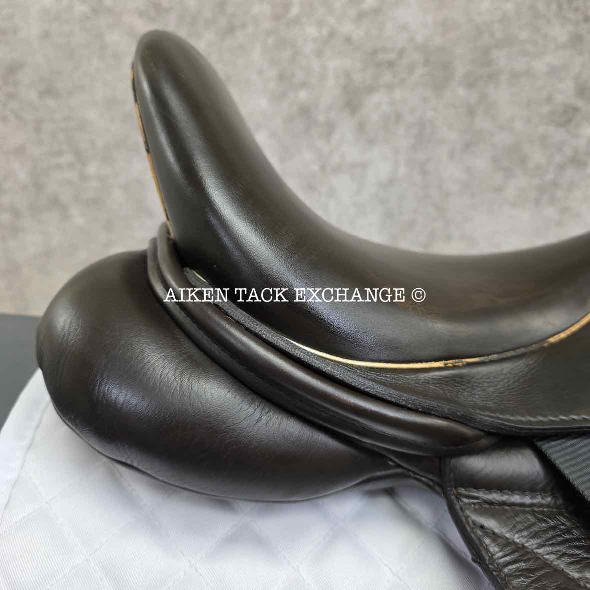 2019 Custom Saddlery Wolfgang Omni Monoflap Dressage Saddle, 17" Seat, Adjustable Tree, Wool Flocked Panels