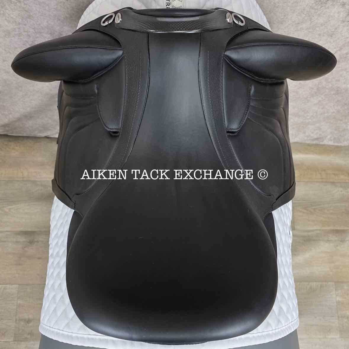 2022 Devoucoux Makila Harmonie Monoflap Dressage Saddle, 17.5" Seat - 002, 1A Flap - Short, Dynamick Tree - Medium, D3D Panels, Full Buffalo Leather