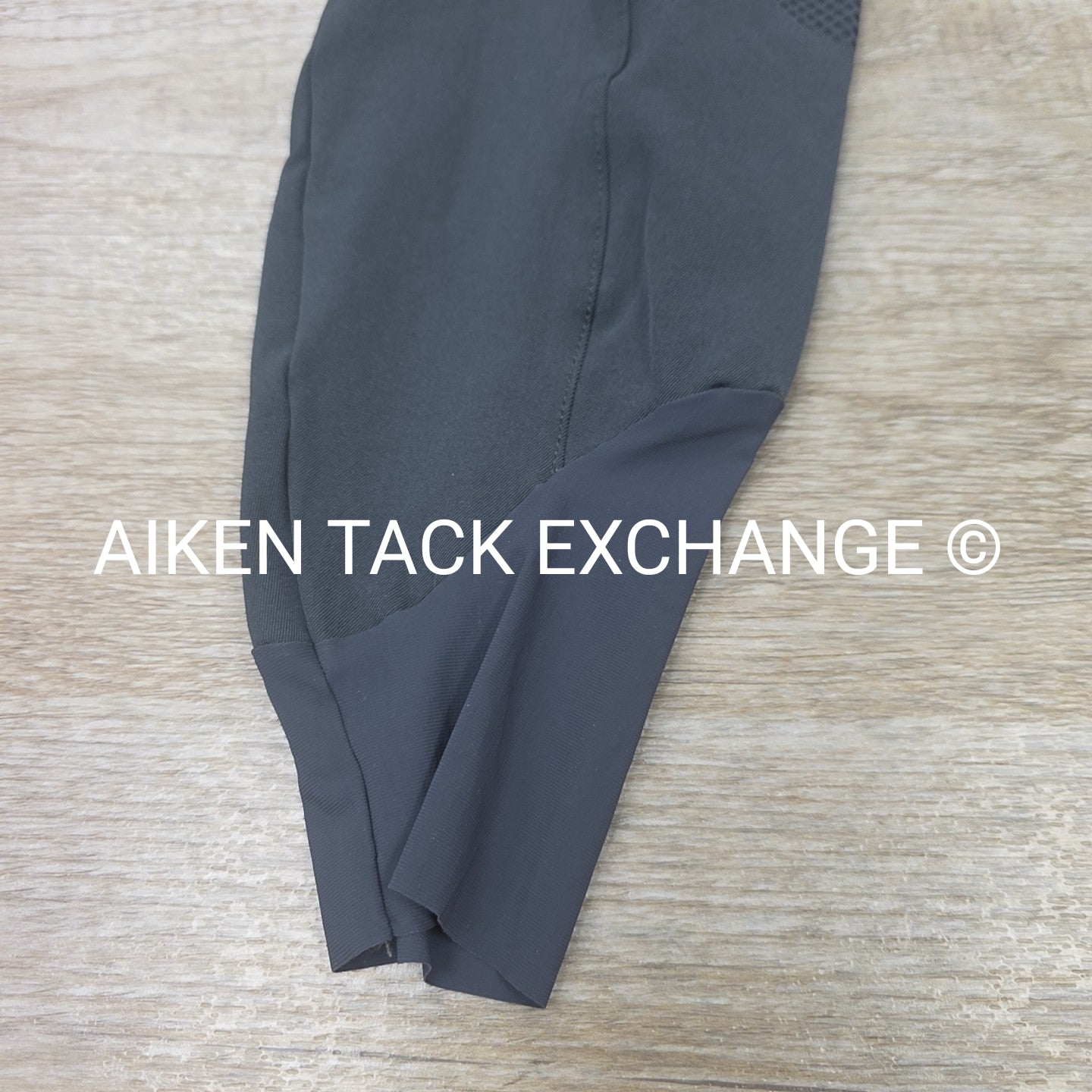 For Horses Silicone Grip Knee Patch Breeches, Women's 48 (32/34)