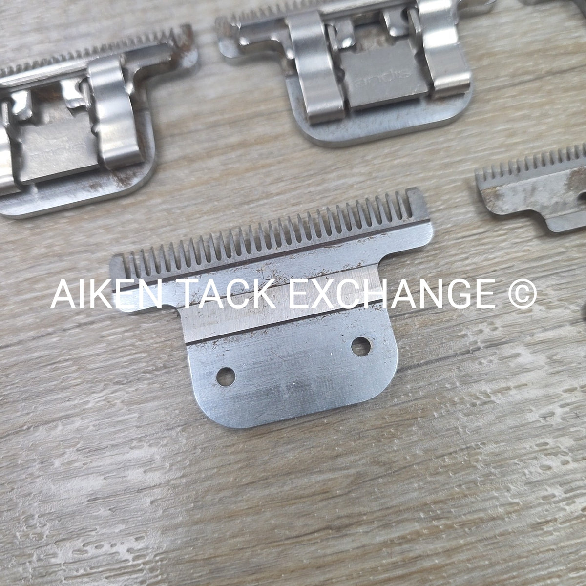 BARGAIN BUNDLE: 4 Andis T-84 UltraEdge Replacement Blades