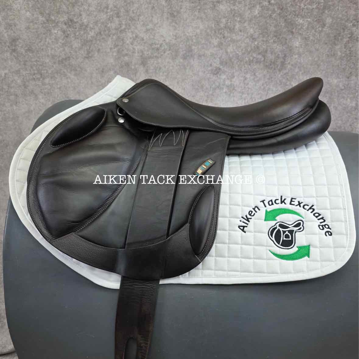 2018 Voltaire Elkton Monoflap Jump Saddle, 18.5" Seat - 2AA Flap, Medium Wide Tree, PRO Panels, Full Buffalo Leather