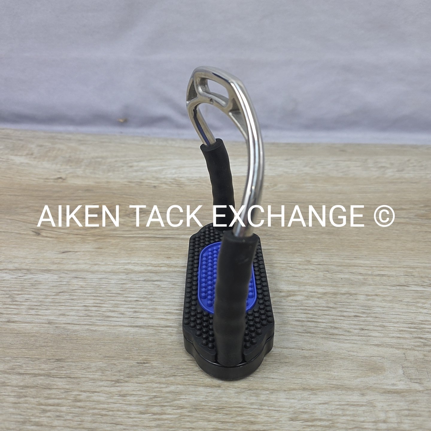 Herm Sprenger 4-F Bow Balance Stirrup Irons, 4.75"