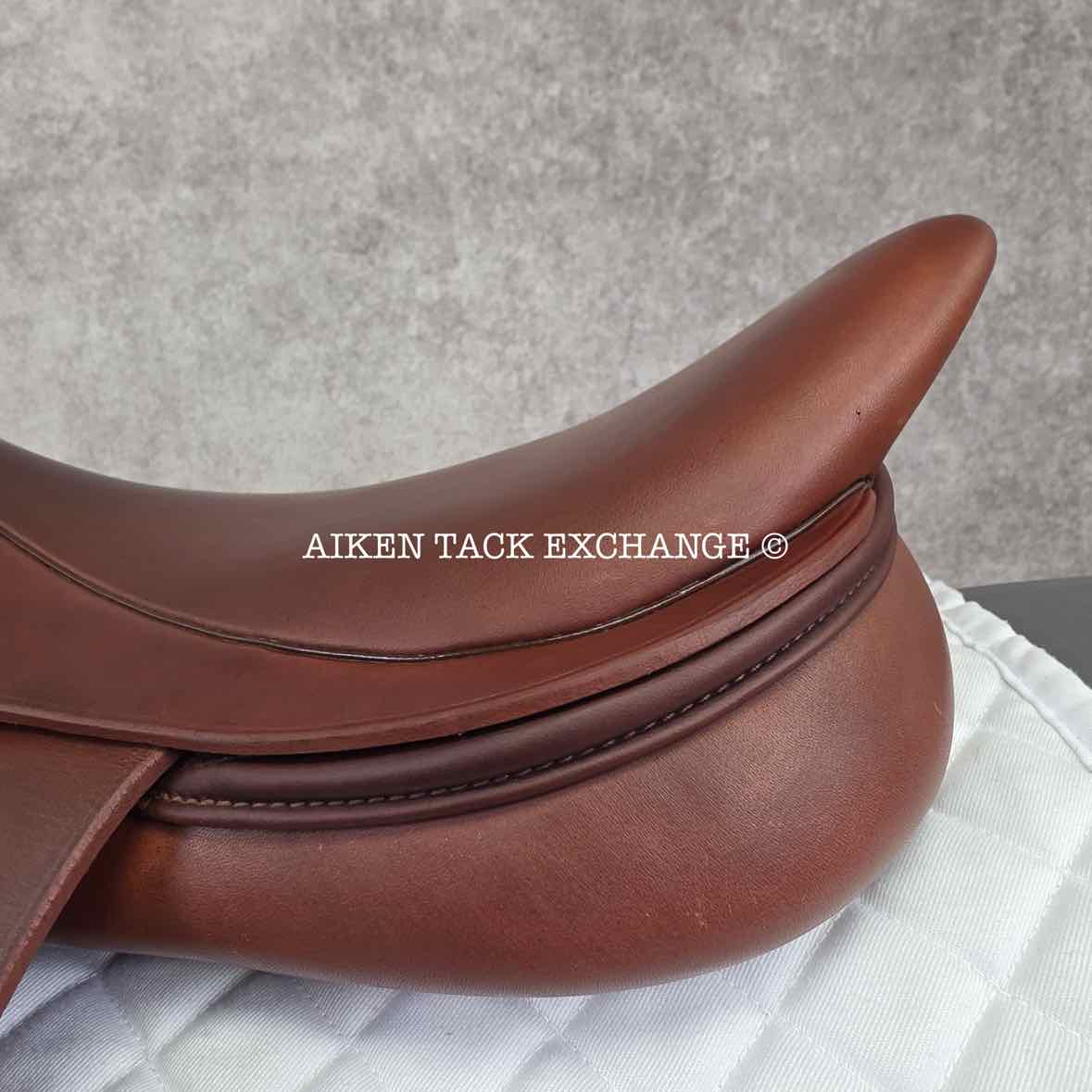 Thornhill Pro-Trainer 24K Platinum Series Close Contact Jump Saddle, 16.5" Seat, Medium Tree, Foam Panels