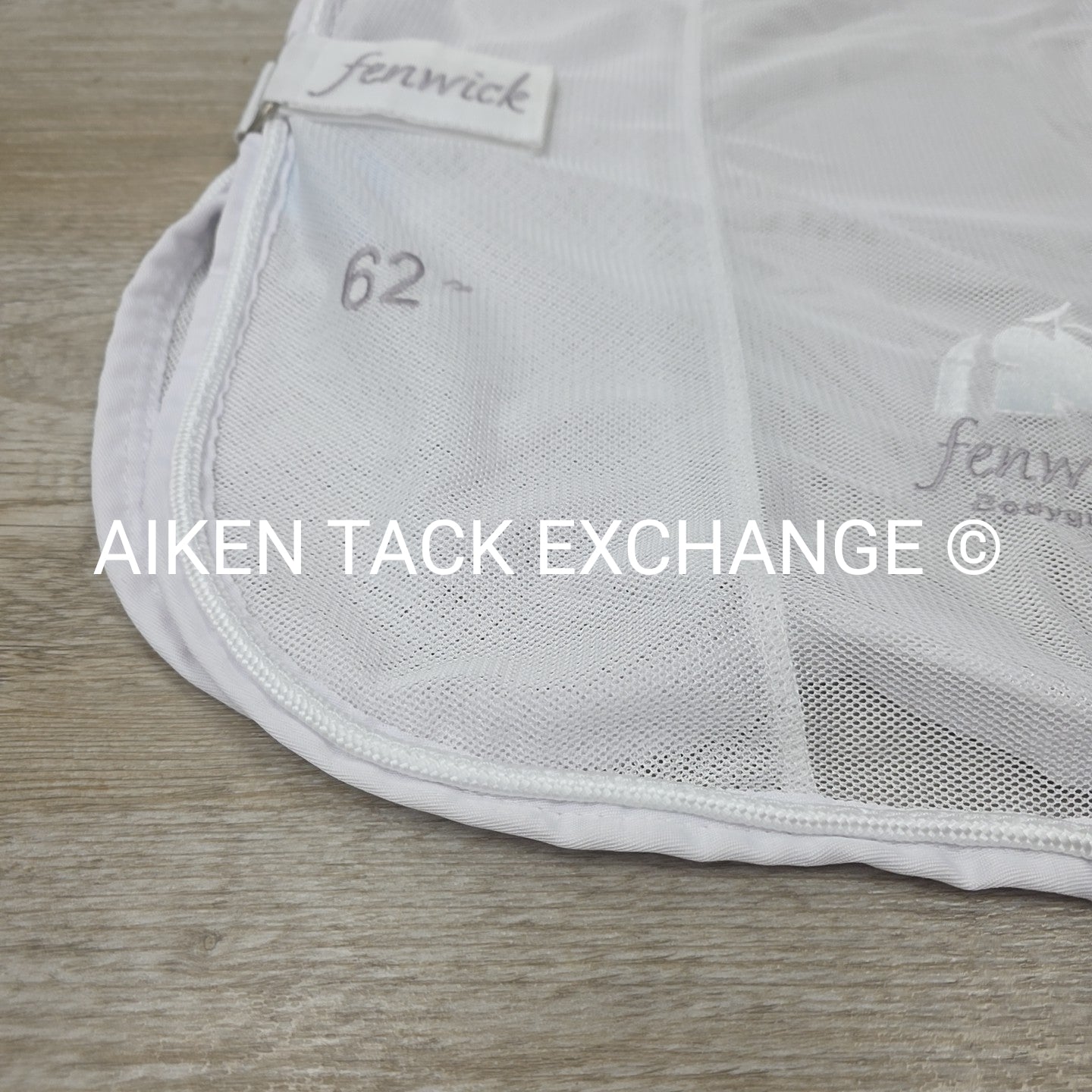 Fenwick Equestrian BodyGuard Mesh Cooler, White (has some marks) 62"