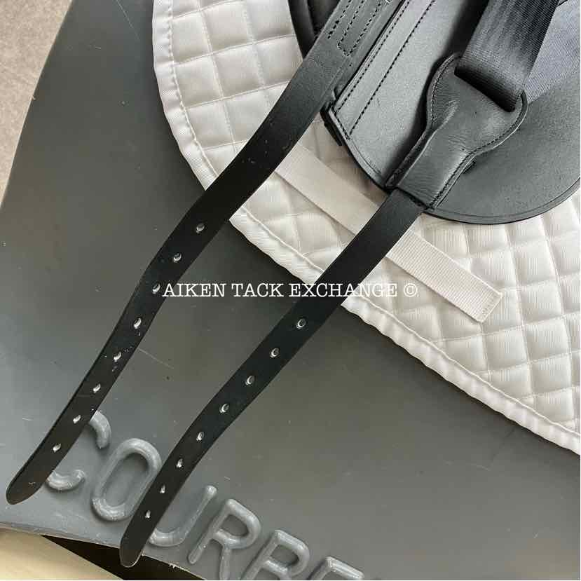 **SOLD** Adam Ellis Style Dressage Saddle, 18" Seat, M/MW Tree, Wool Flocked Panels