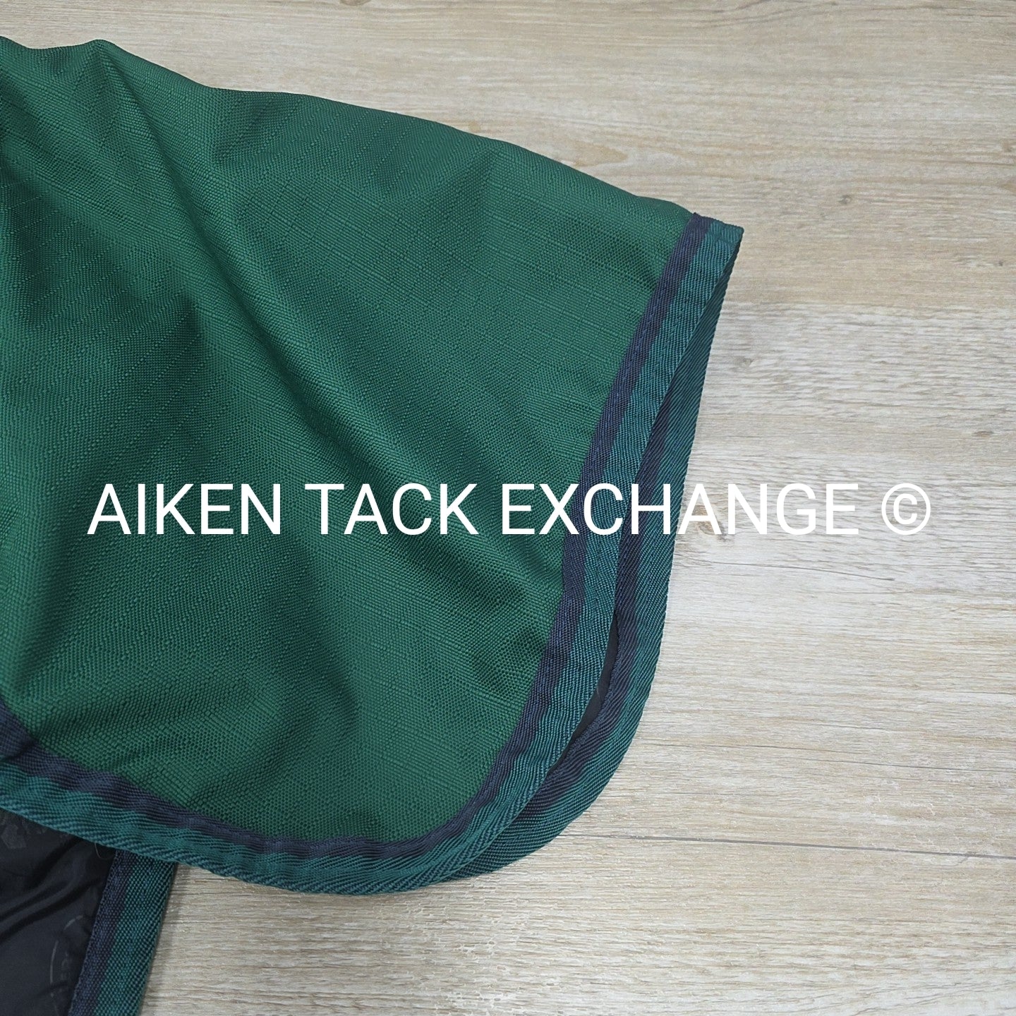 Schneiders ArmorFlex Challenger Cutback Medium Weight Turnout Blanket, 76"