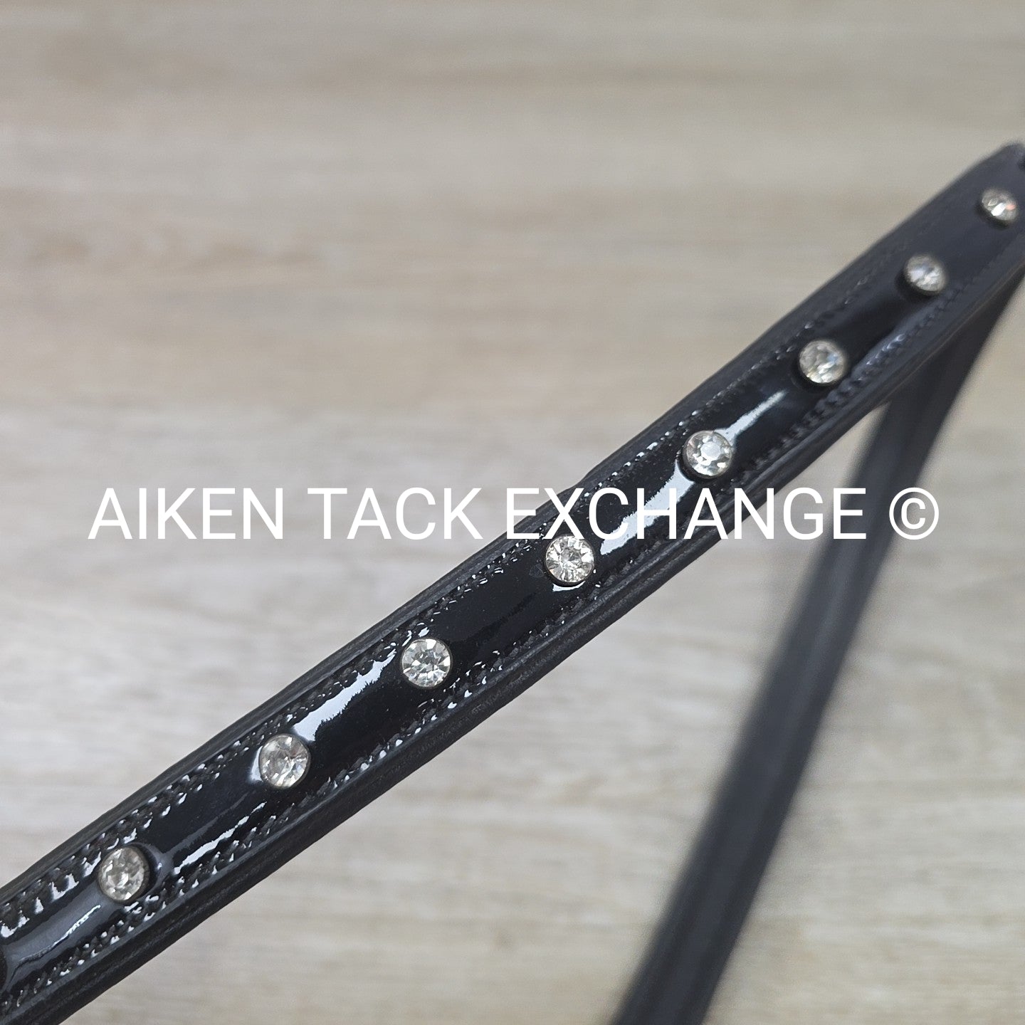 Stampede Equestrian Neck Strap, Patent Black
