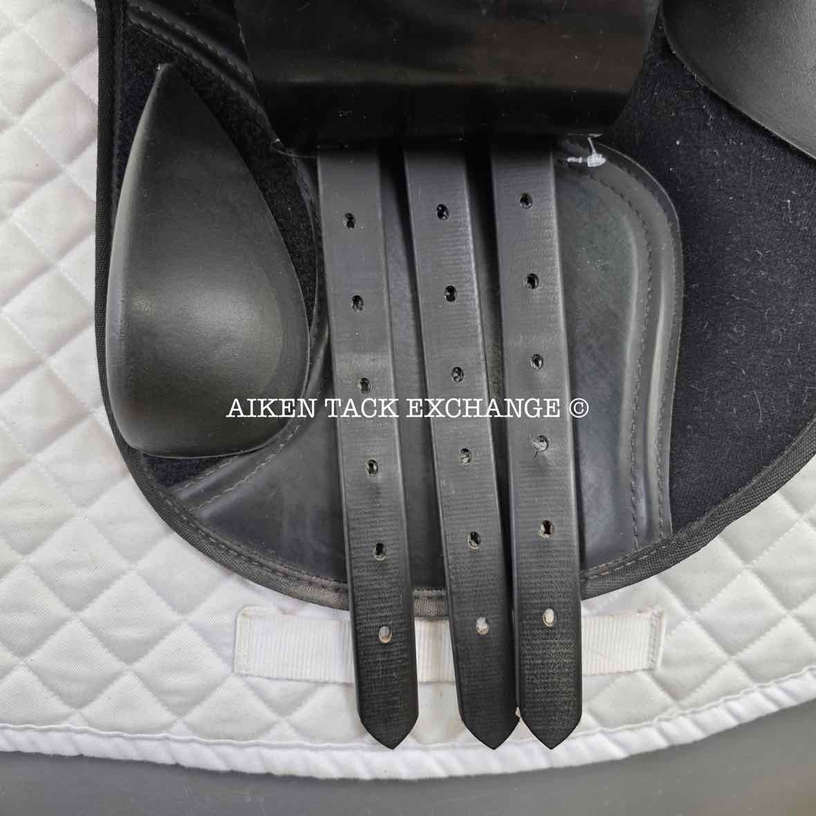 Dover Synthetic ProRide Close Contact Jump Saddle, 16.5" Seat, Medium Tree, Wool Flocked Panels